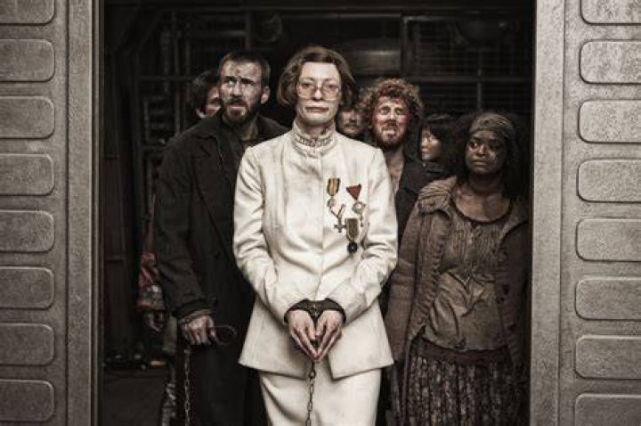 2013 film in which Tilda Swinton plays Minister Mason the second-in-command on a train