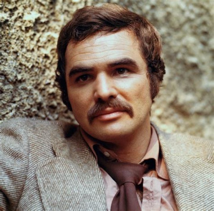 Burt Reynolds Famous Photos: A Journey Through the Iconic Moments of a Legendary Star