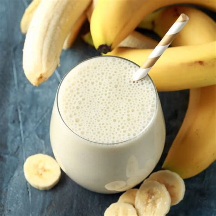 Can we eat banana after drinking alcohol?