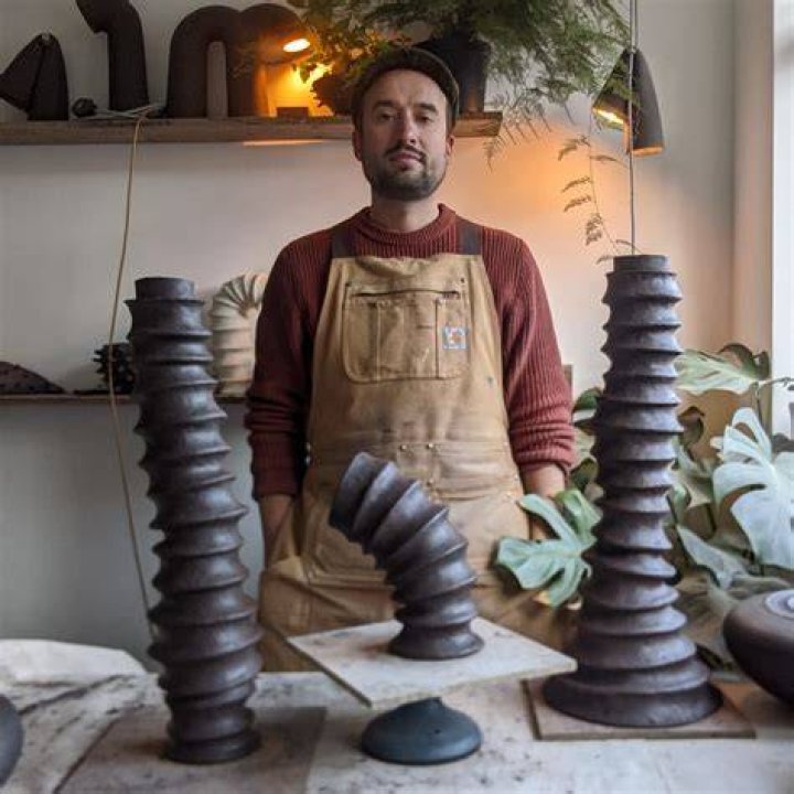 Ceramicists' ovens