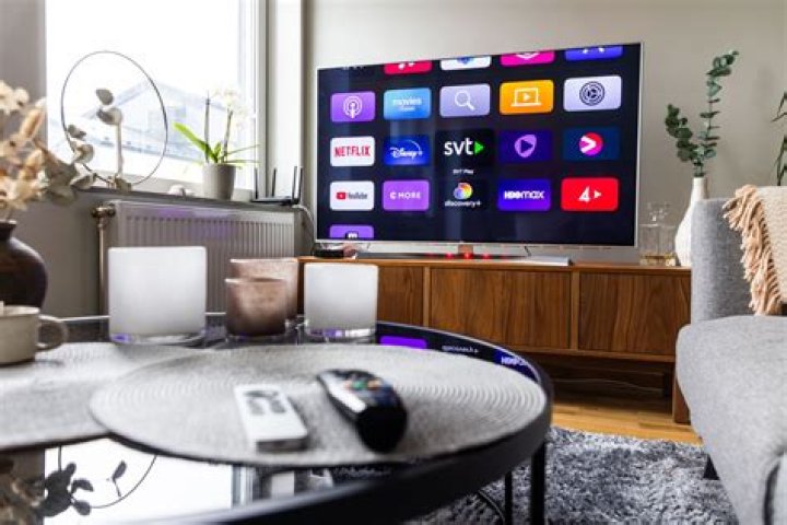 Do smart TVs use a lot of internet?