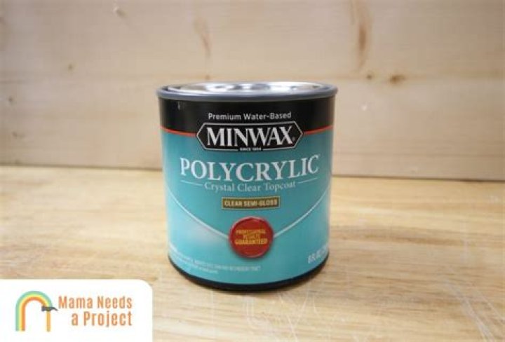 Does Minwax polyurethane turn yellow?