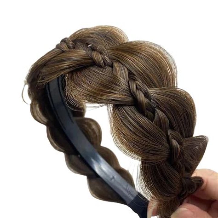 Master the Easy Fishbone Braid: A Step-by-Step Guide for Stylish Hairdos