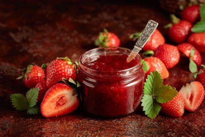 Fruit spread