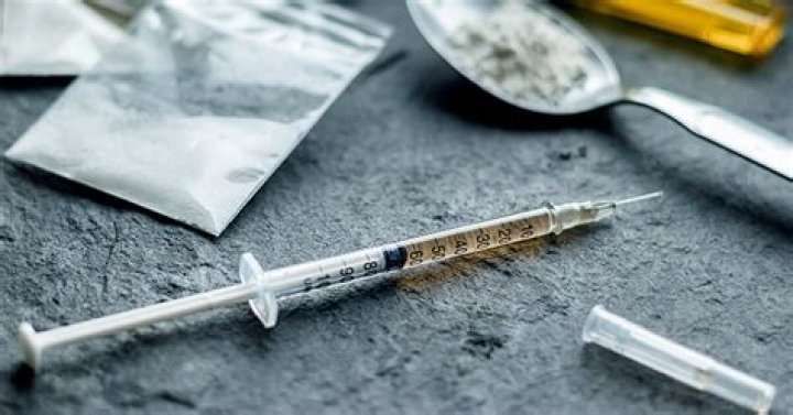 Heroin but This Time with an E Meaning: Exploring the Digital Drug Phenomenon