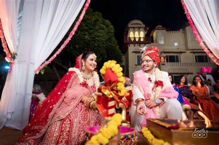 How much does a big fat Indian wedding cost in India?