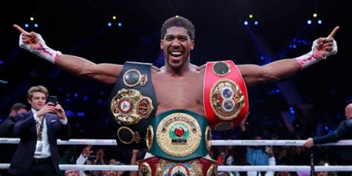 How old is Anthony Joshua?