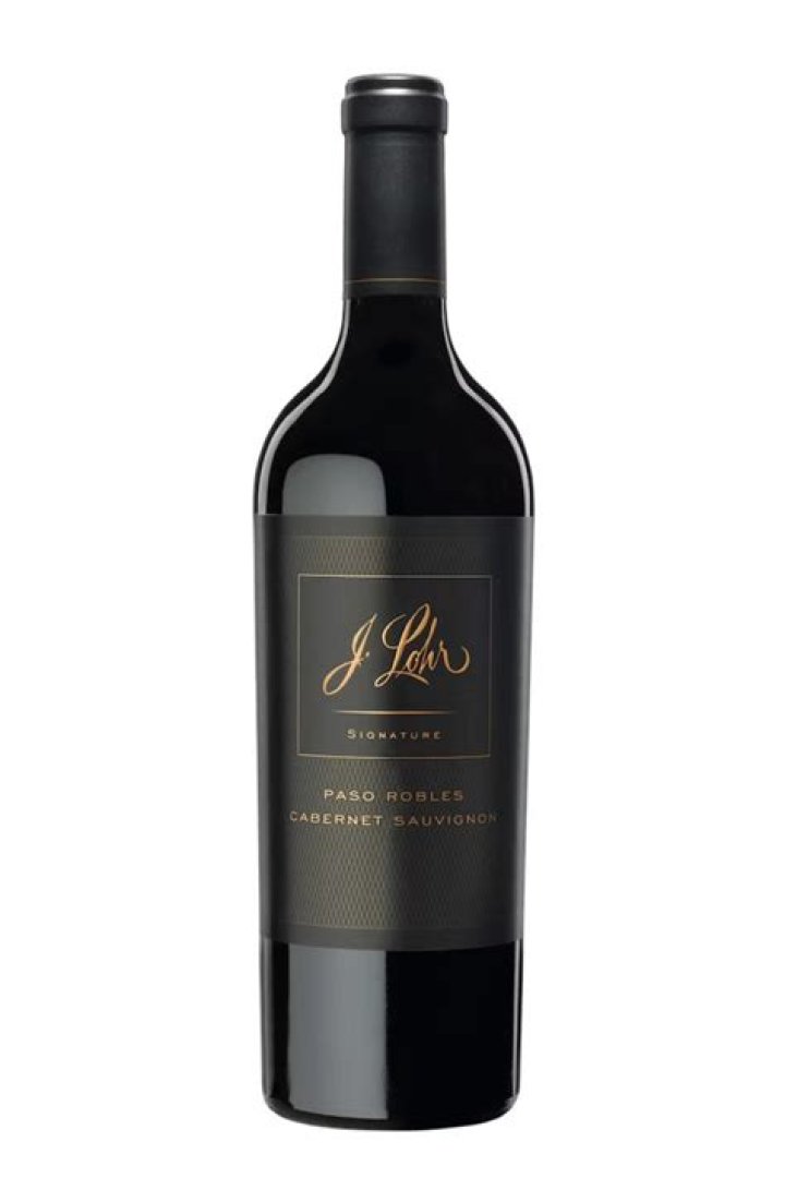 Is it OK to refrigerate Cabernet Sauvignon?
