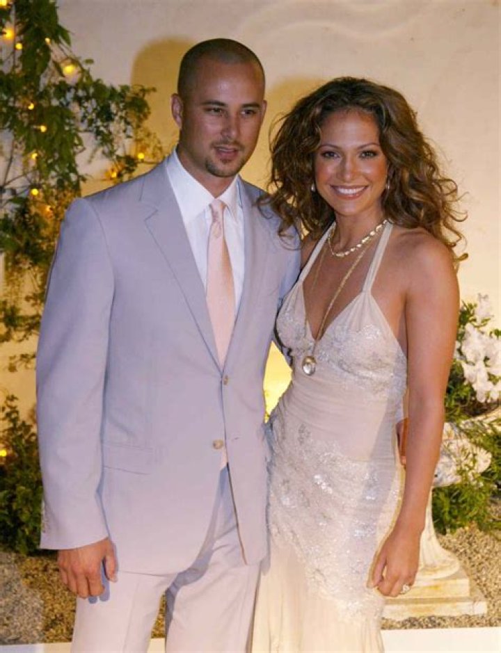 Jennifer Lopez's Marriages and Engagements: A Comprehensive Look at Love and Relationships