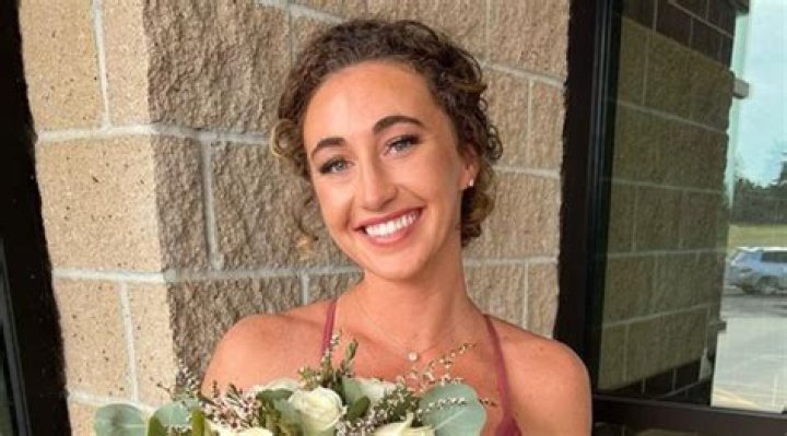 Karlye Taylor OnlyFans: A Comprehensive Guide to Her Journey, Content, and Impact
