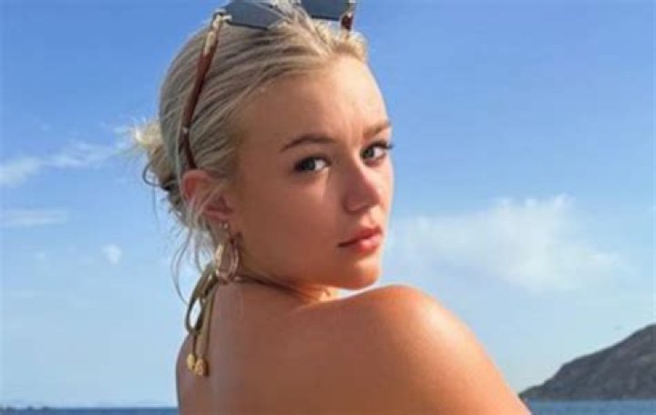 Katie Sigmond: The Rise of a Social Media Sensation and the Controversy