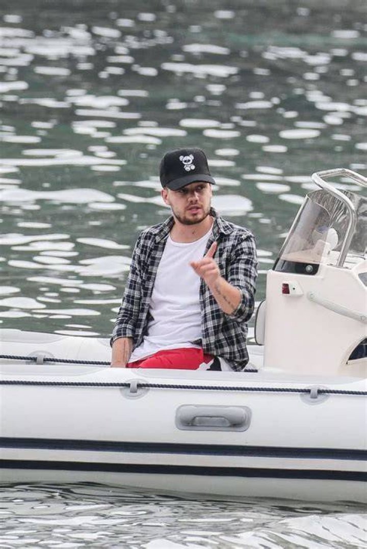 Life Afloat Liam Payne On A Boat The Daily Insight life-afloat-liam-payne-on-a-boat-the-daily-insight