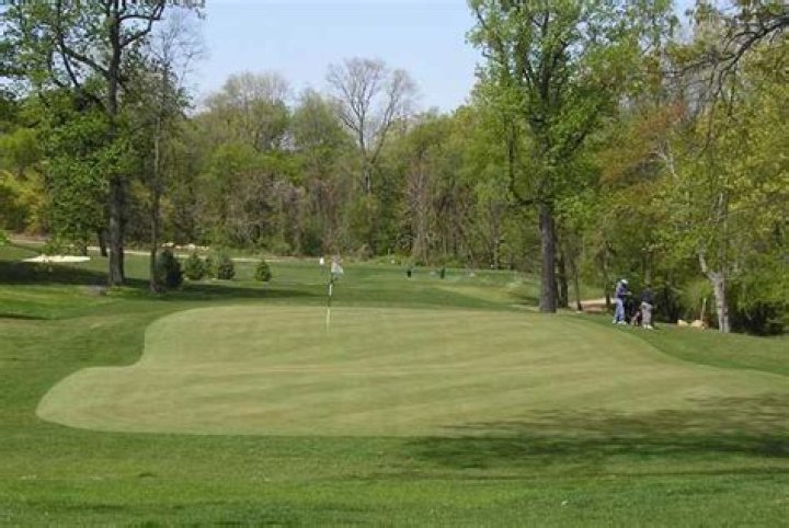 Mosholu Golf Course: A Premier Golfing Destination in New York