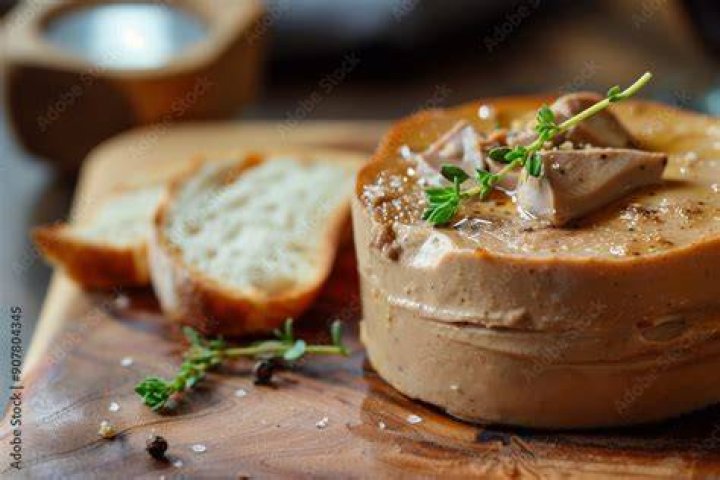 Pâté de foie ___ (dish made from duck liver)