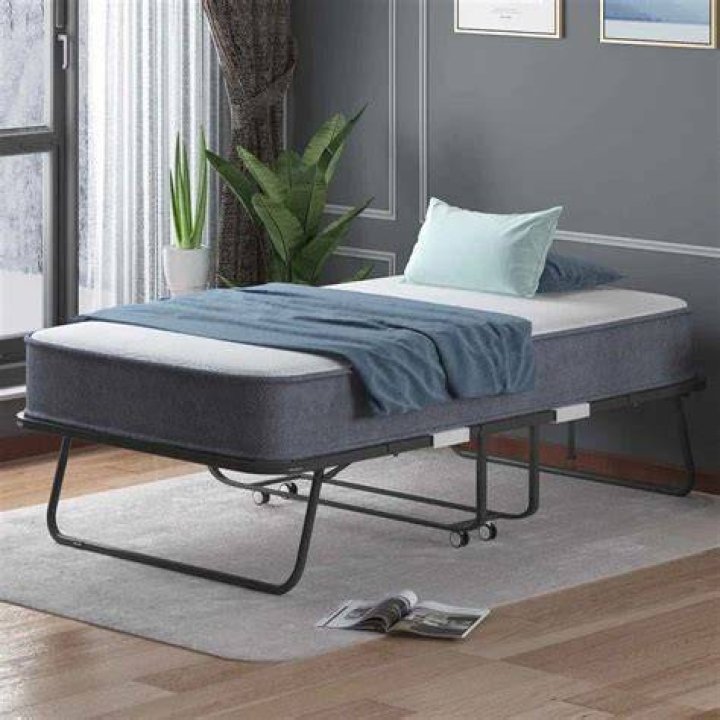 Rollaway bed
