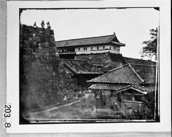 What happened to Edo castle?