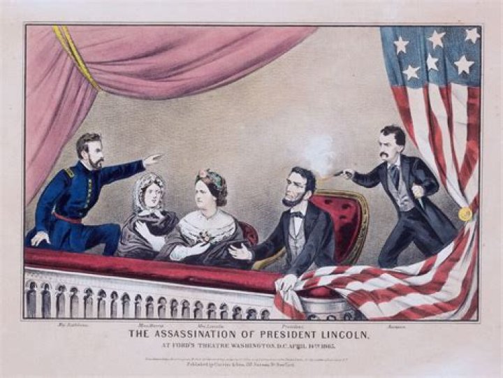 Who assassinated first president?