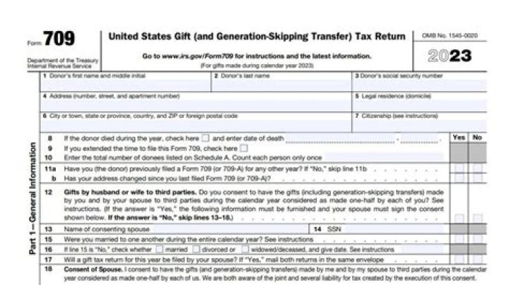 Who files a gift tax return?