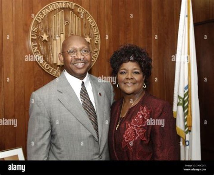 Who Is Armstrong Williams' Wife? A Comprehensive Exploration