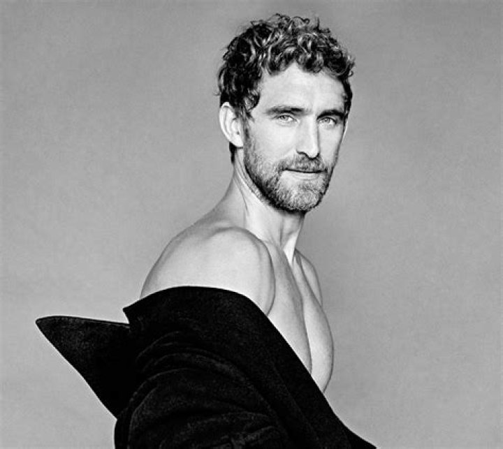 Will Chalker Model: The Rising Star of the Fashion Industry